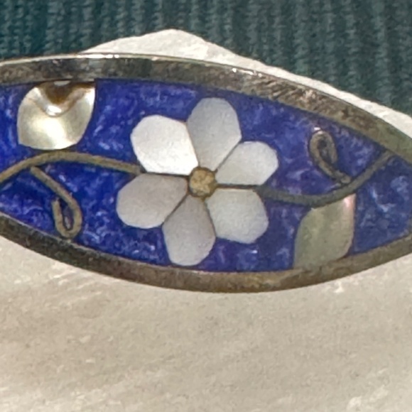 Vintage Ocean Blue Mother of Pearl Floral Inlay Alpaca Bracelet Mexico - Picture 2 of 6